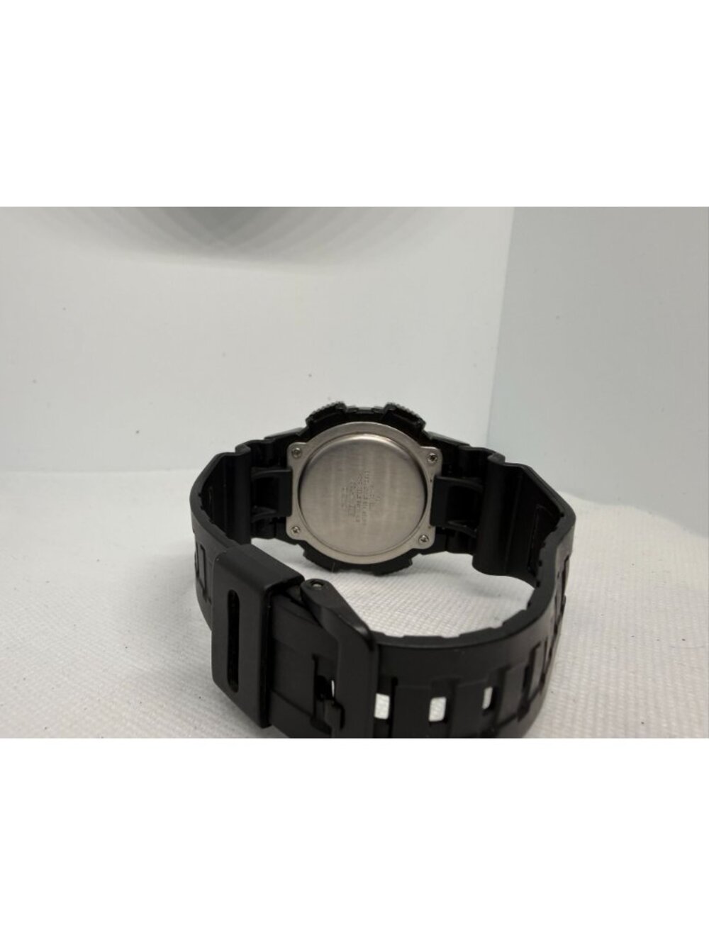 Casio W-735H Men's Black Digital Sport Watch 100M WR Vibe Alarm AS-IS - Picture 10 of 11